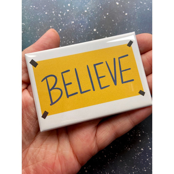 Souvenir Ted Lasso "Believe" magnet.