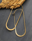 Unique lightweight hoop earrings in gold.