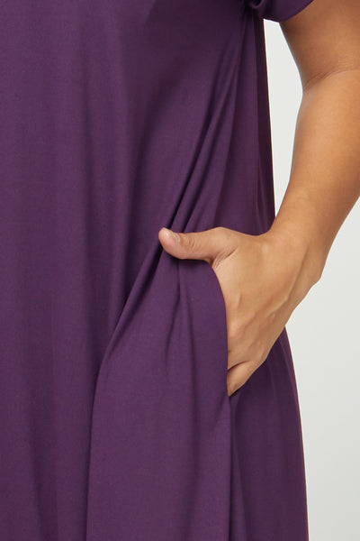 Women's Boutique Plus Size Dress - Plum v-neck maxi with side pockets