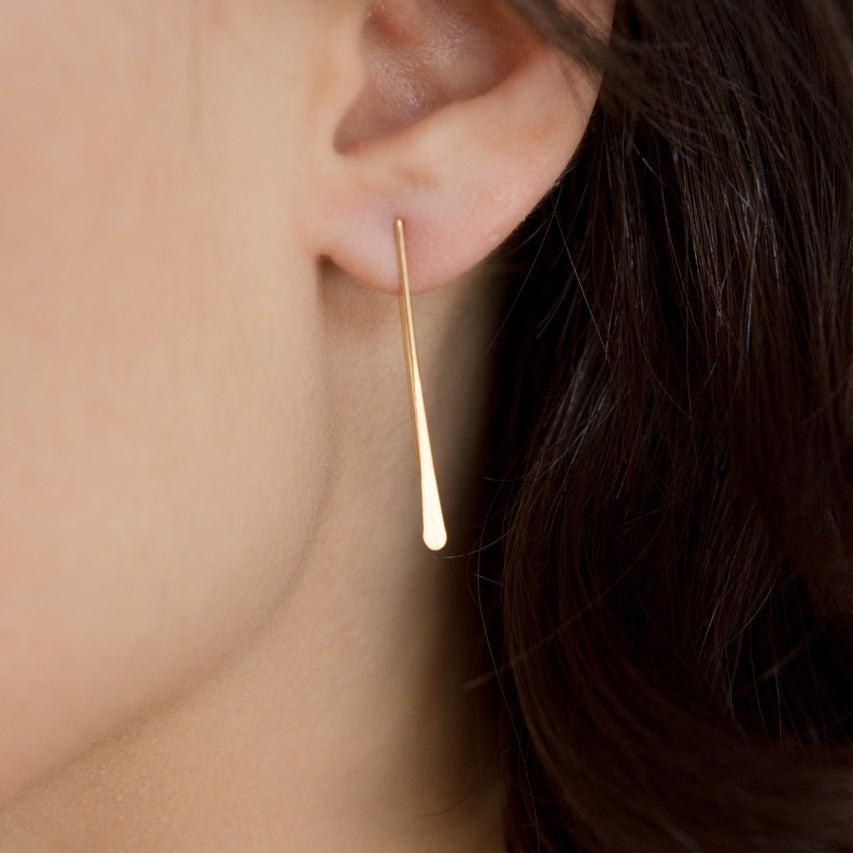 Minimalist Style Gold Earrings for Women.