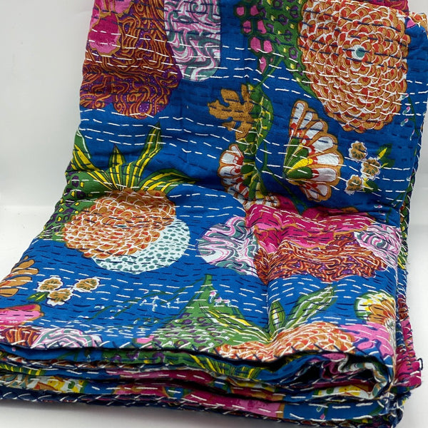 Beautiful kantha lightweight queen size quilts in floral.