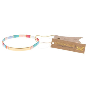 Colorful glass bracelet in miyuki style.