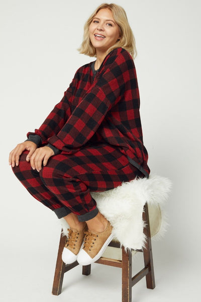 Women's plus size buffalo plaid pajamas. Paired with matching joggers.